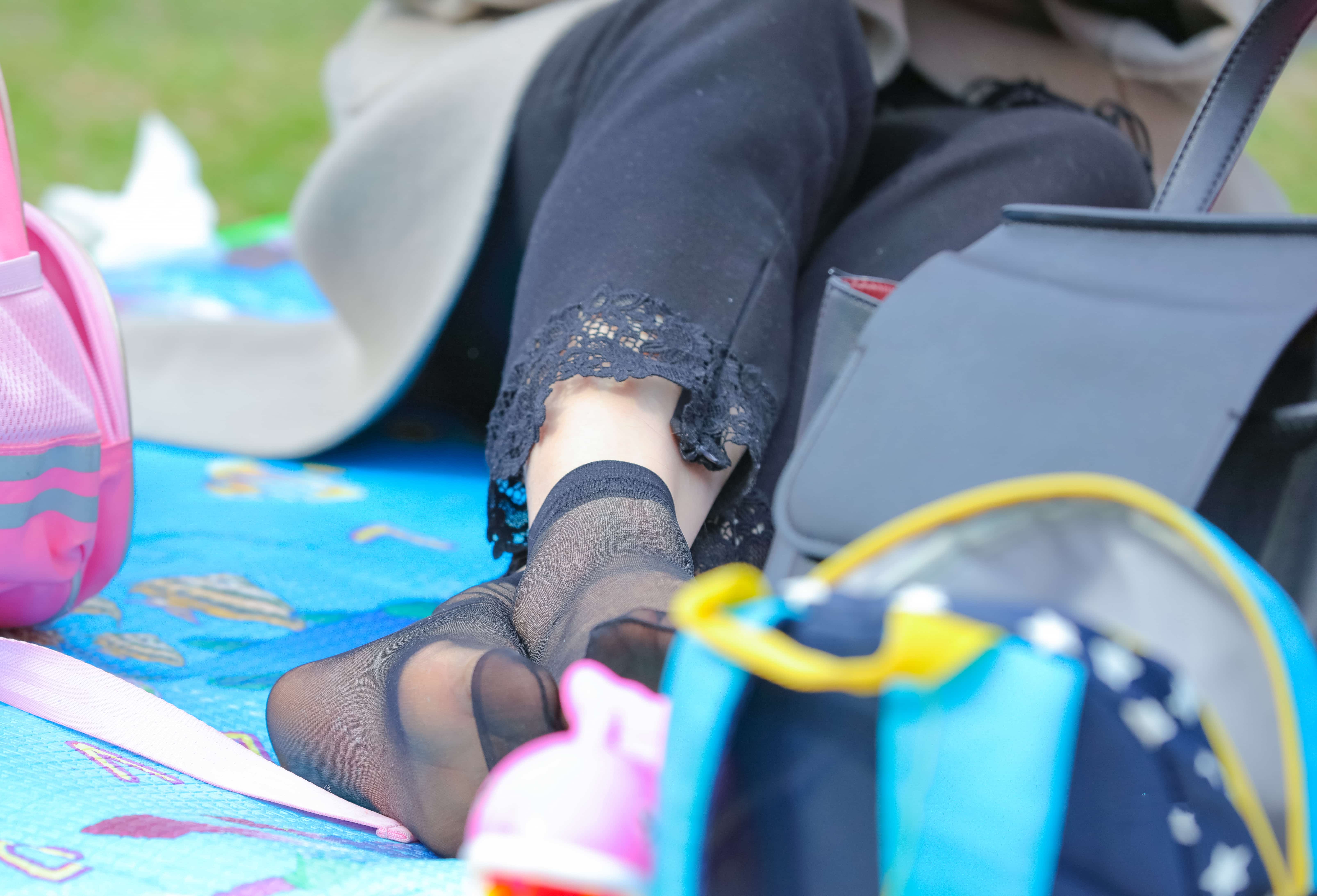 Pretty feet in nylon sheen